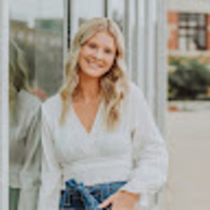 Meet your Posher, Emmalyn